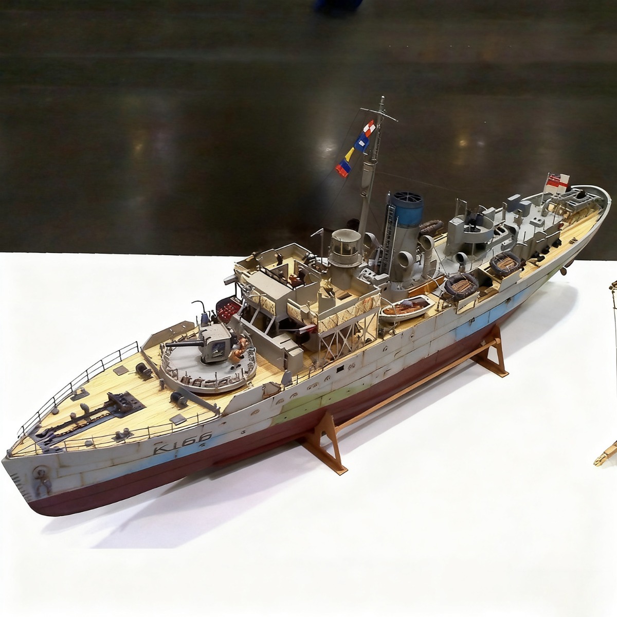 1/72 revell flor-classe frgata - Model Kit Revell avaliação e preço