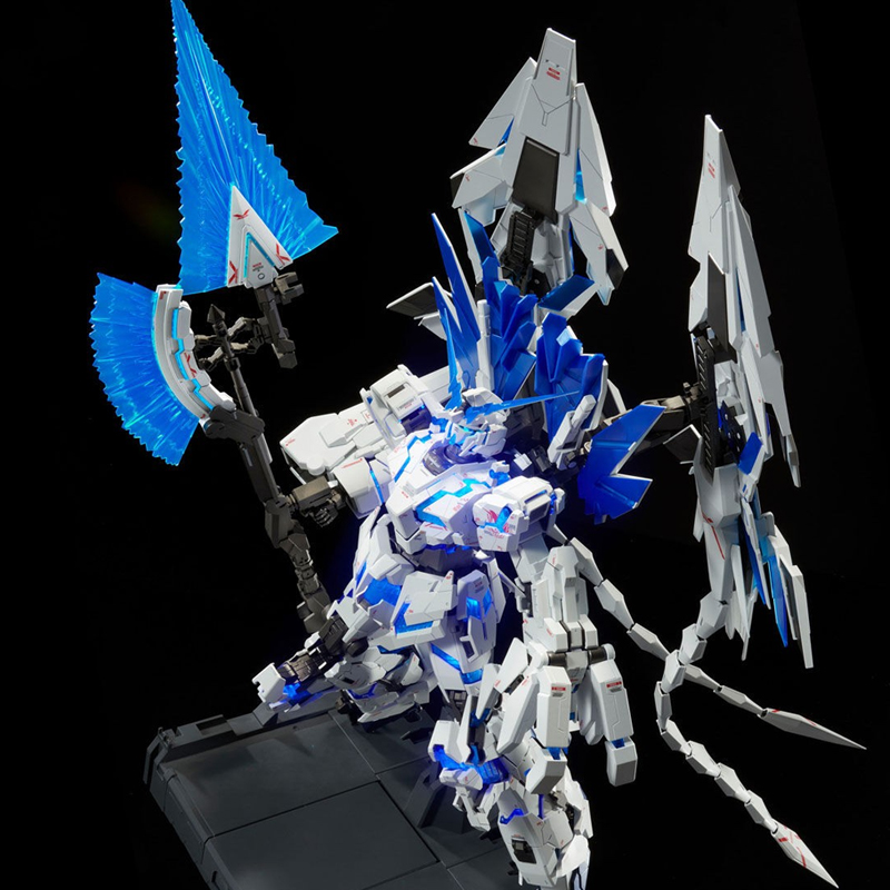 BANDAI Mobile Suit Gundam Unic - Model Kit Gundam Bandai avaliação e preço